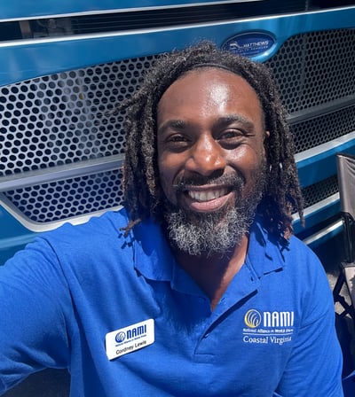 NSLS member Cordney Lewis from American Military University volunteers with NAMI