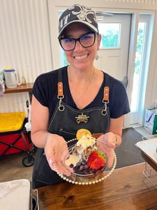 Kimberly Kramer hosted a baking fundraiser to provide meals for families in need